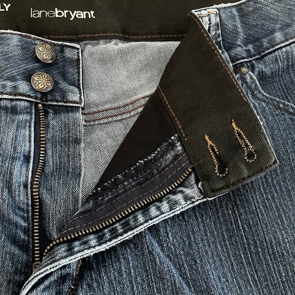 Lane Bryant Jeans Womens Sz 26 Denim Average Distintly Boot STRETCH A53 - Picture 3 of 10